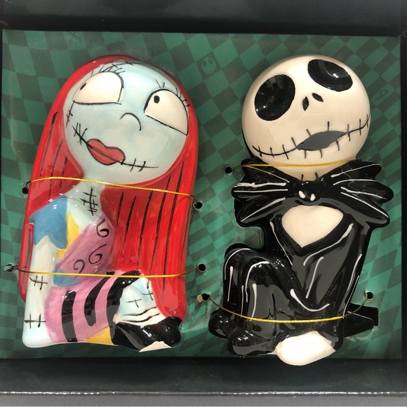 Jack/Sally Salt & Pepper Shakers NWT - Picture 7 of 8